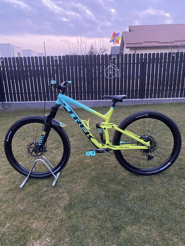 Trek Slash 8-Enduro full suspension 29” marime L