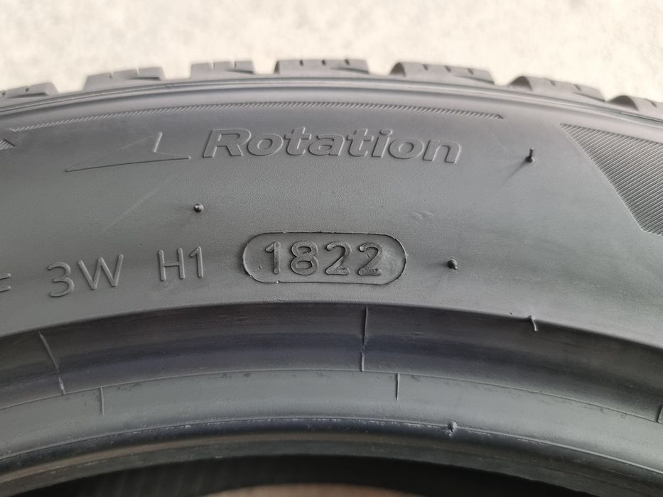 "Dot 22" 245/45/18 Hankook 4Броя: 600лв 7.5мм