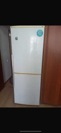 Холодильник,LG,нерабочий