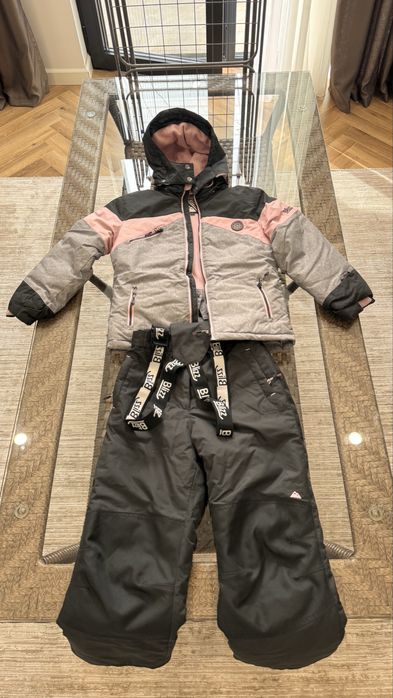 Детский лыжный костюм на 10 лет - отличное состояние