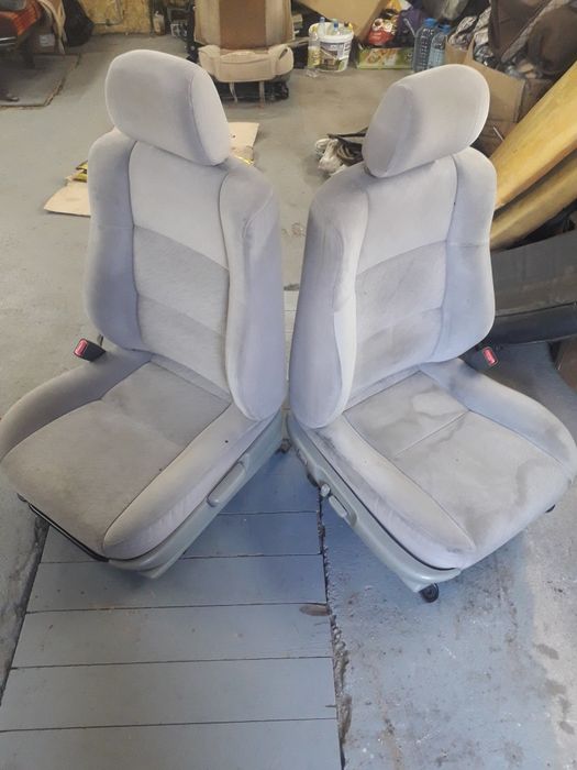 Продам сиденья от Виндом