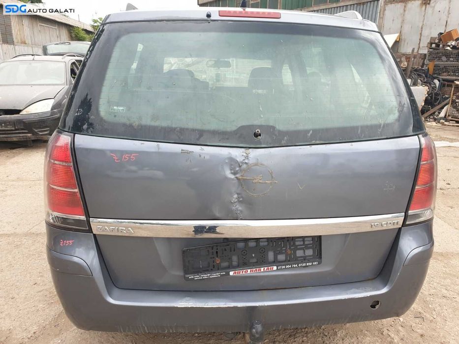 Stop Auxiliar Central de pe Hayon Haion Portbagaj Opel Zafira B 2005 - 2011 [C5675]