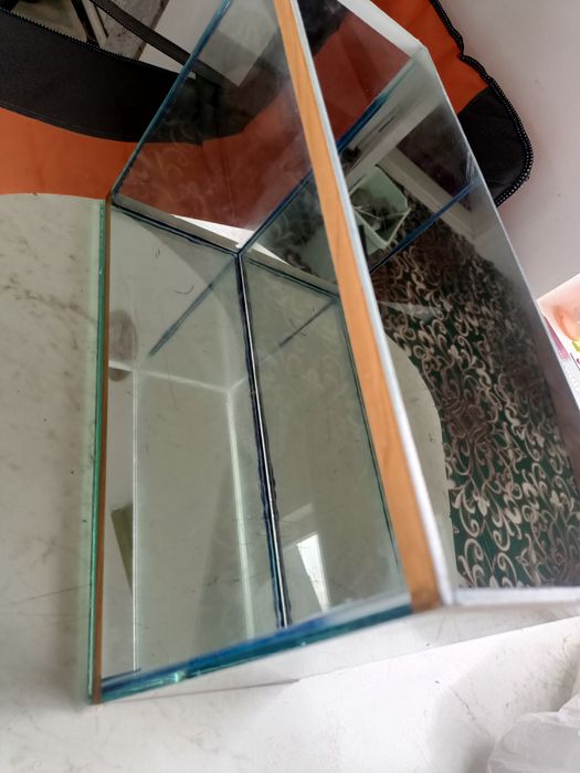 Продам аквариум в хорошем состояний