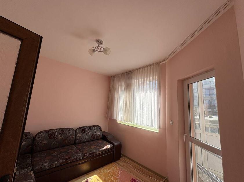 Дава се под наем Тристаен апартамент в Варна, Виница - 78 кв.м за 300 € - Снимка #2