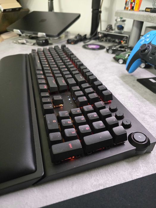 Tastatura mecanica WIRELESS Razer BlackWidow V3 PRO, YELLOW Switch