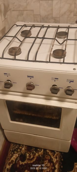 Газ плита 4 комфортка