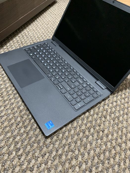 Dell 2022 (Core i5-11gen, ОЗУ 16GB/256SSD) ноутбук