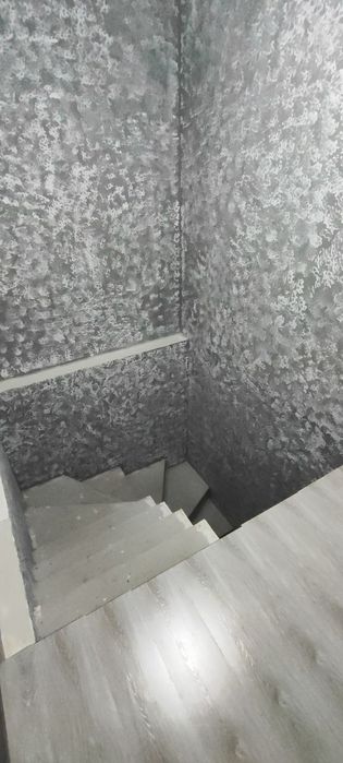 Эски Шуро Бозор Енги Катедж