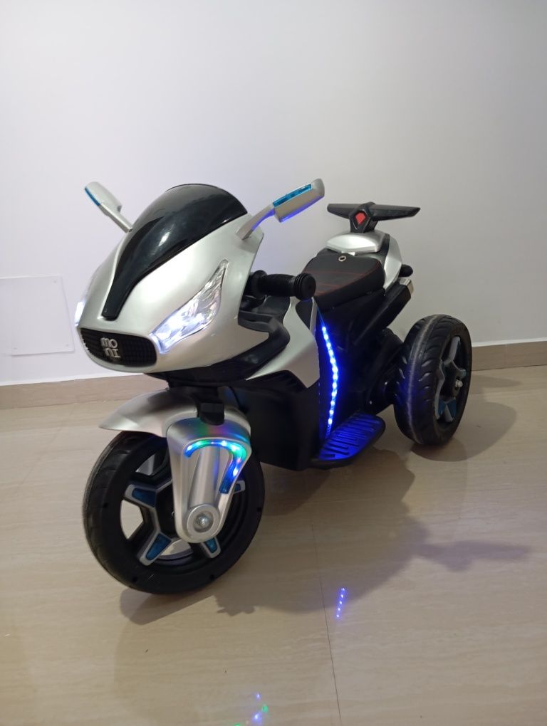 Aur Motocicleta electrica pentru copii