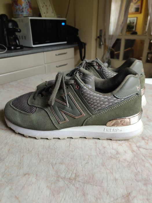 Pantofi sport "New Balance" mar 40