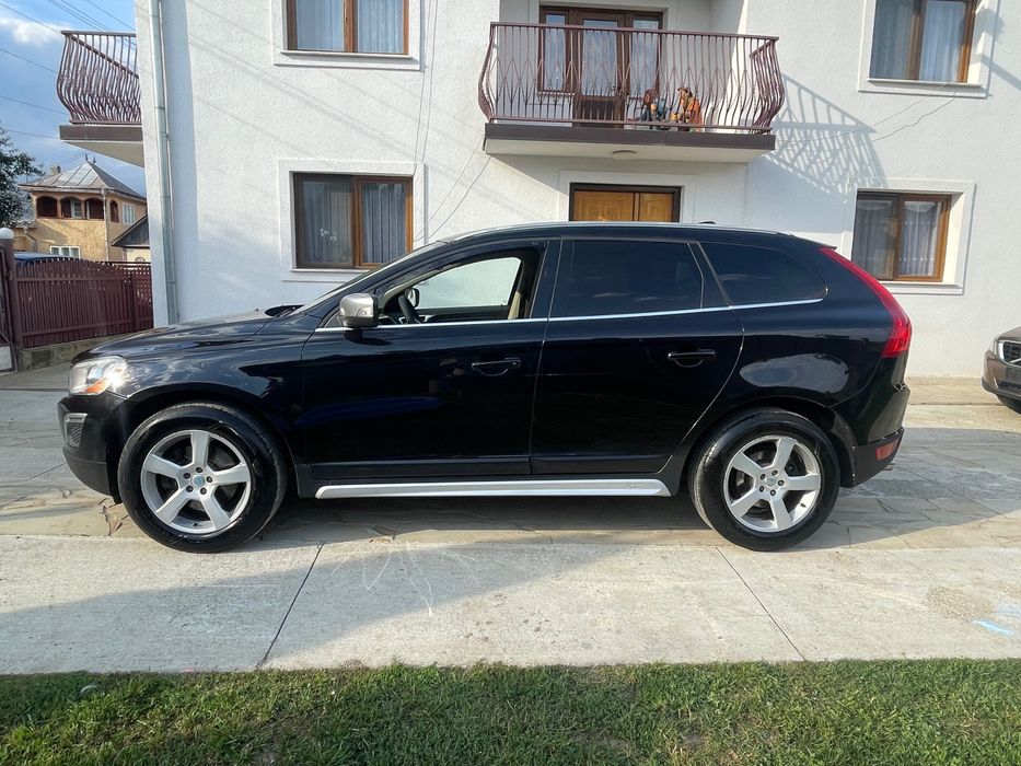 Volvo xc60 R-design 2.0 diesel 163cp 2012