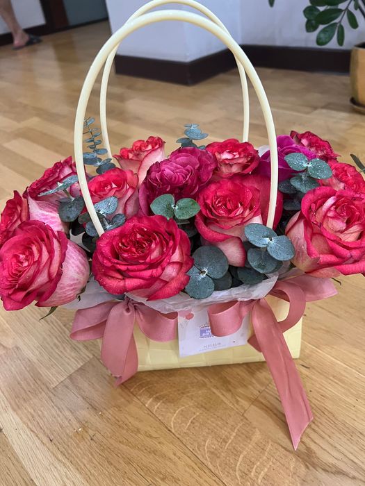 Красивый подарочный букет