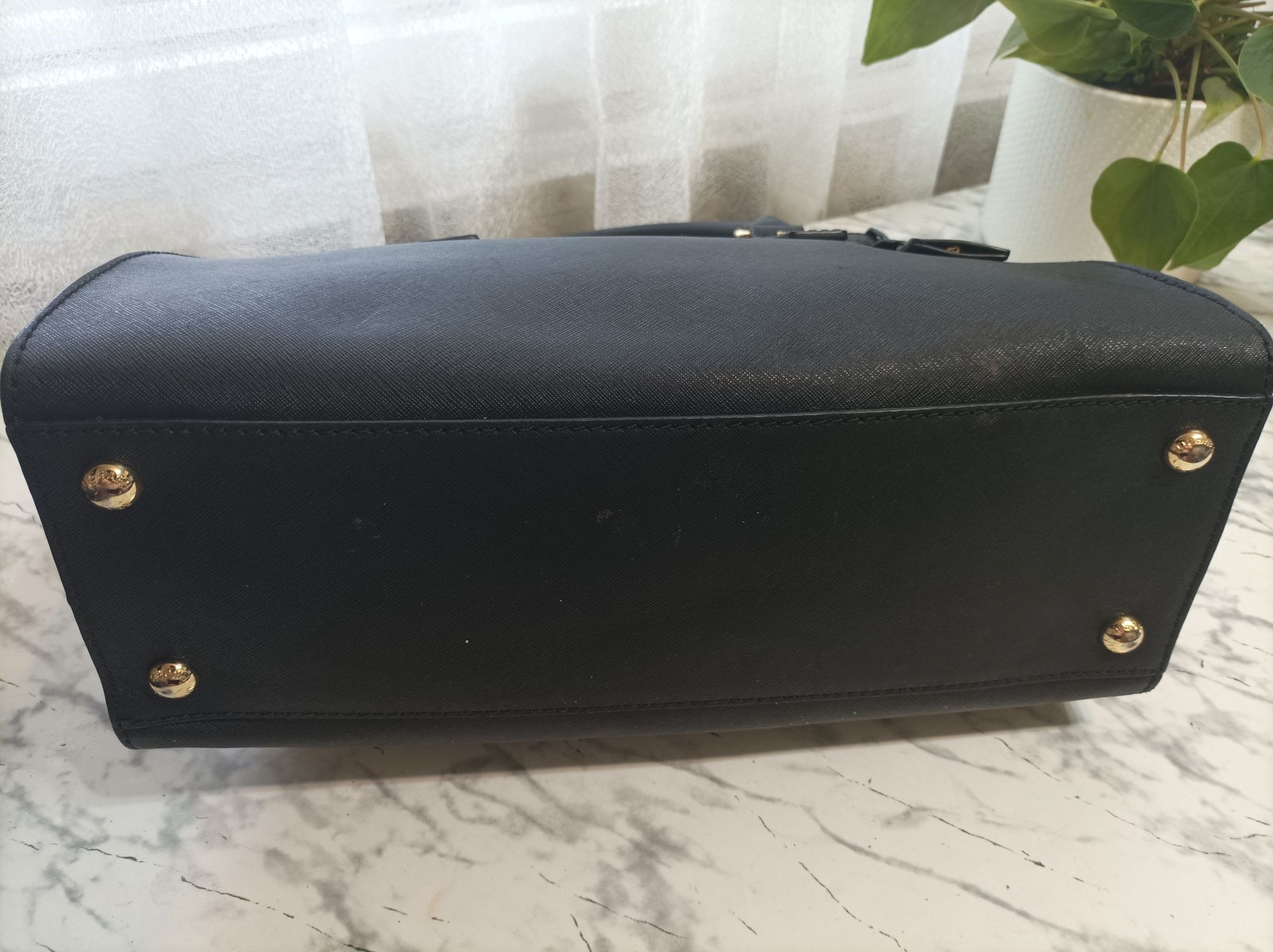 Дамска чанта Michael Kors