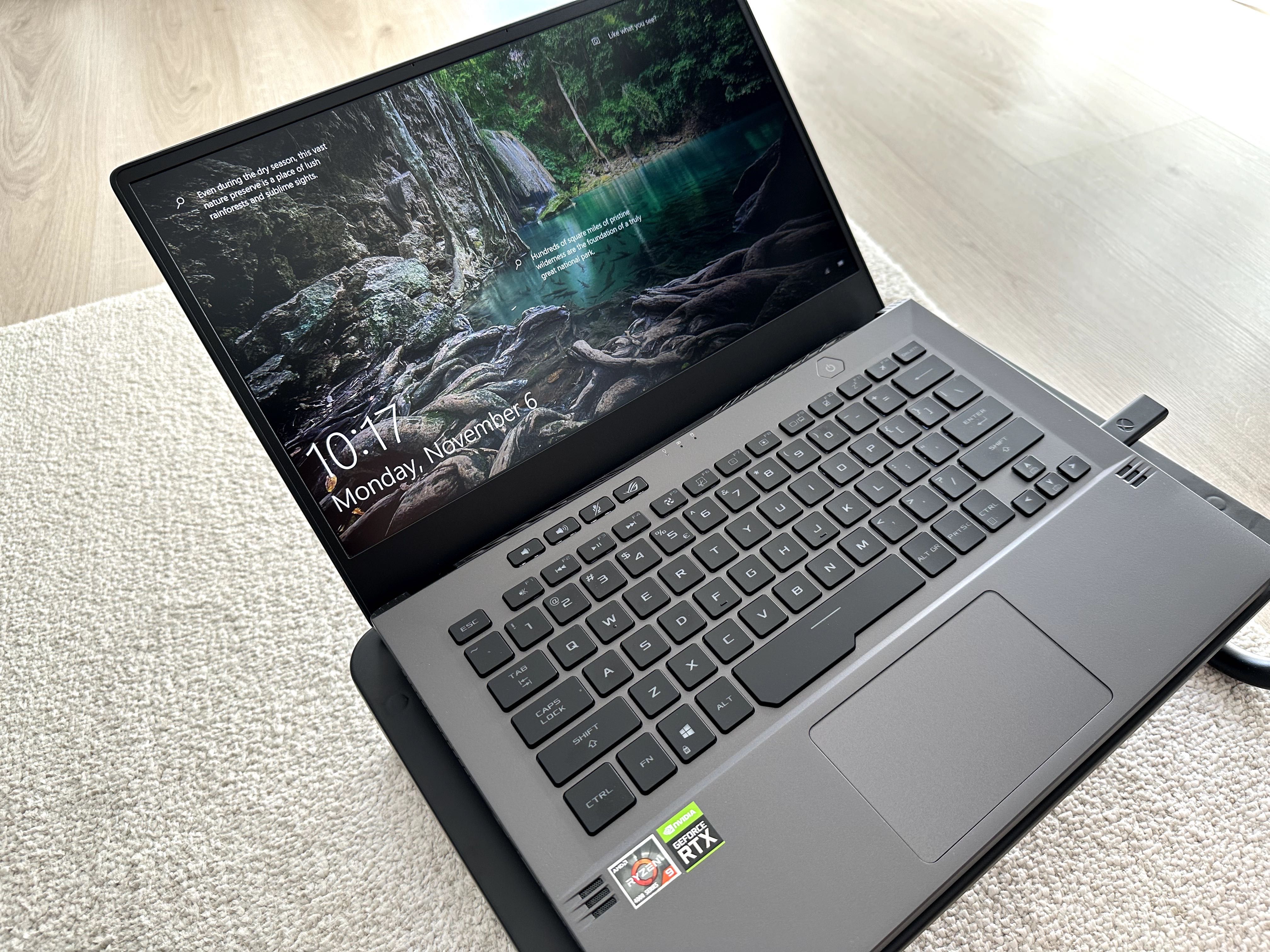 Laptop Gaming ASUS ROG Zephyrus G14