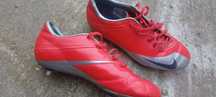 Ghete de fotbal Nike