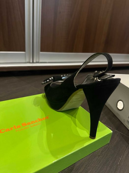 Елегантни Италиански Дамски сандали 38 номер