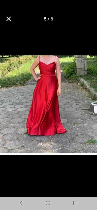 Червена официална сатенена рокля