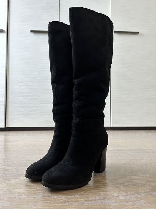 Сапоги замшевые с утеплением 35-ого размера