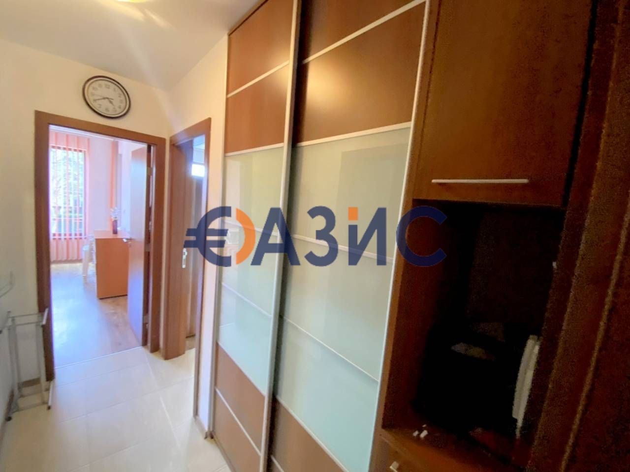 Продава се Двустаен апартамент в с. Равда, Област Бургас - 60 кв.м за 1232 €/кв.м - Снимка #12