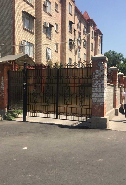 Срочно продаётся кв-ра ГАБУС 101,56 кв.м. район М.Улугбек, А.Югнакий.