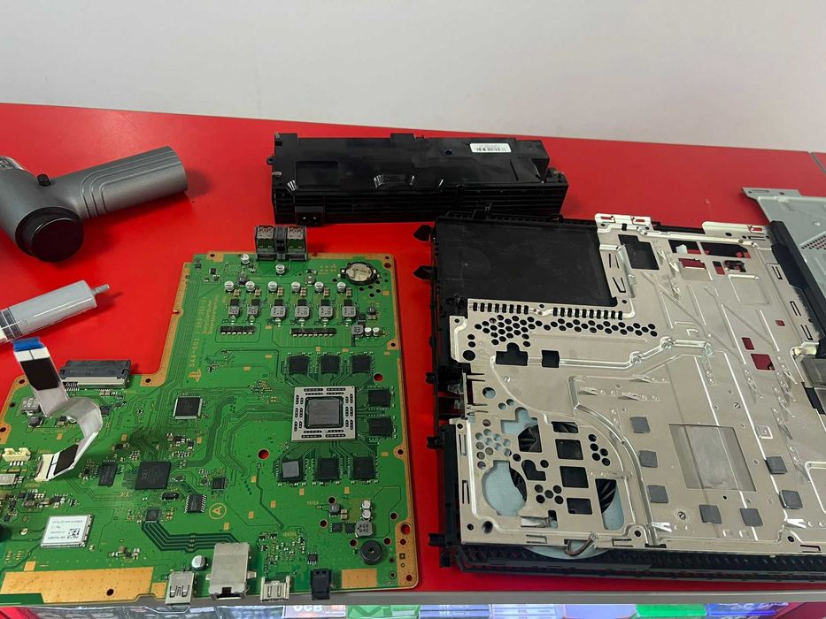 Curatare PlayStation 4/5-Xbox One, Series X/S- | Mentenanta console