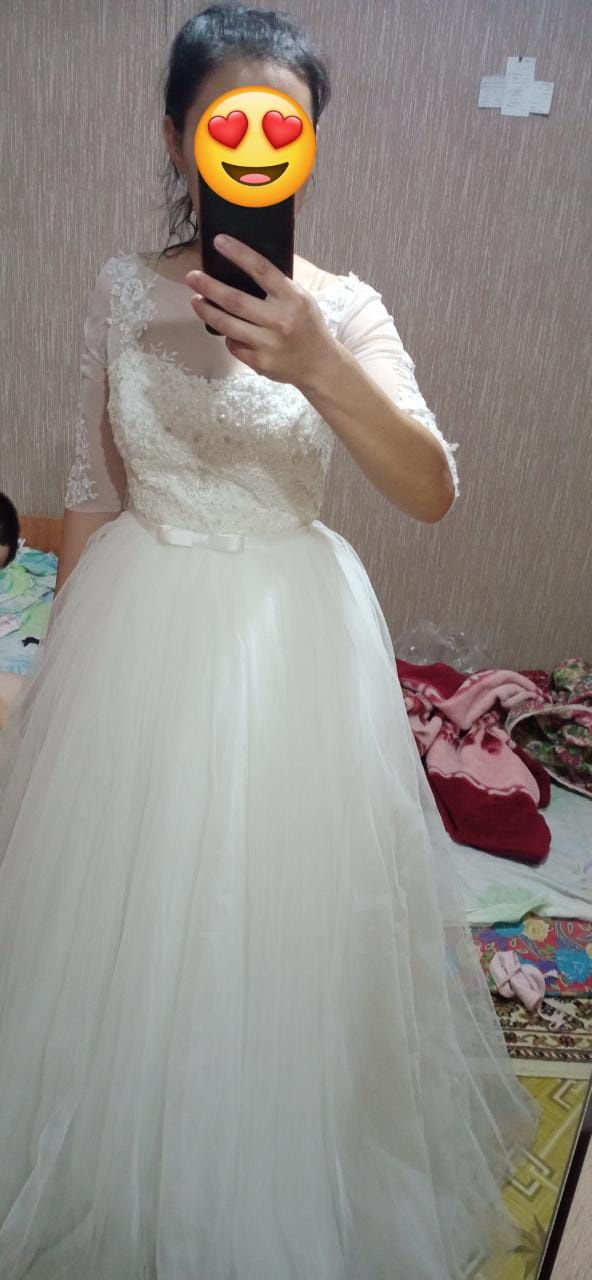 продам свадебное платье 44 разм цена окончательная. платье как новоеер