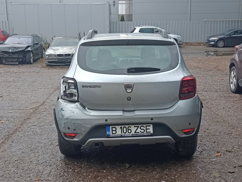 DACIA Sandero avariata