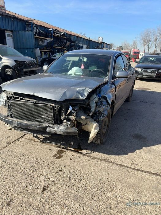 Dezmembrez VOLKSWAGEN PASSAT 3B3 2003 1.6 ALZ 75KW|102HP