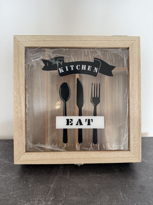 Organizator tacamuri din lemn