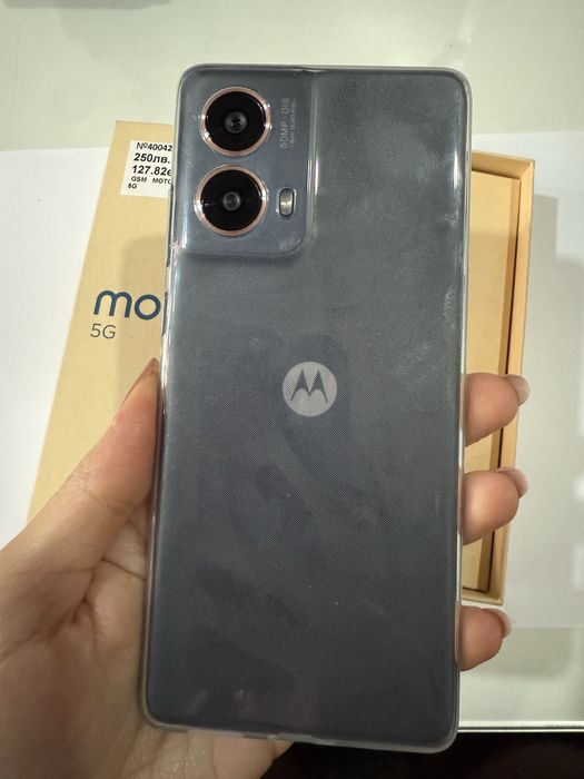 Motorola g 85 5g 8+256gb