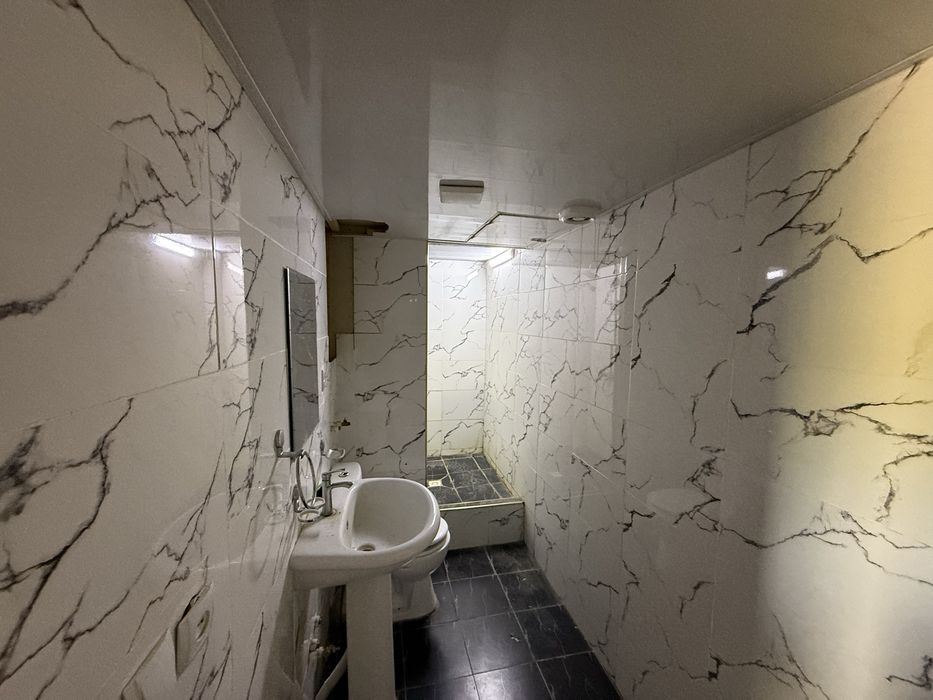 Baxt shaxar markazida uy zudlik bilan sotiladi