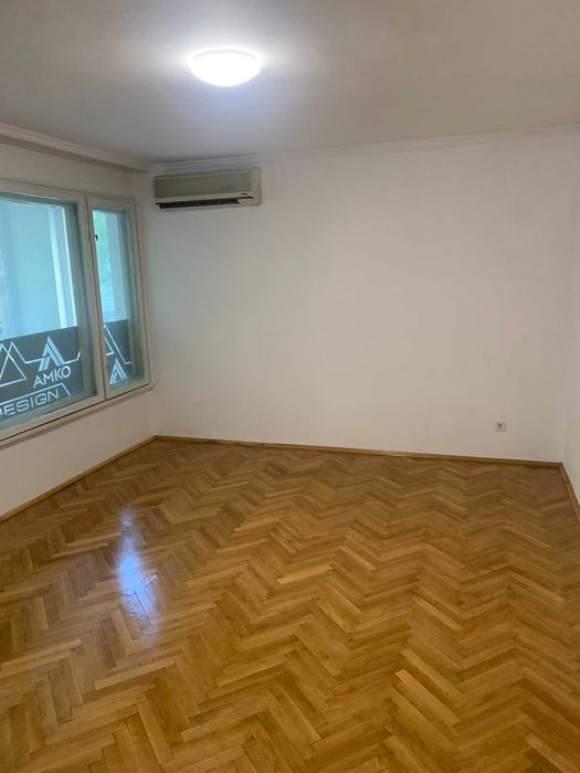 Продава се Многостаен апартамент в Бургас, Център - 110 кв.м за 1442 €/кв.м - Снимка #14