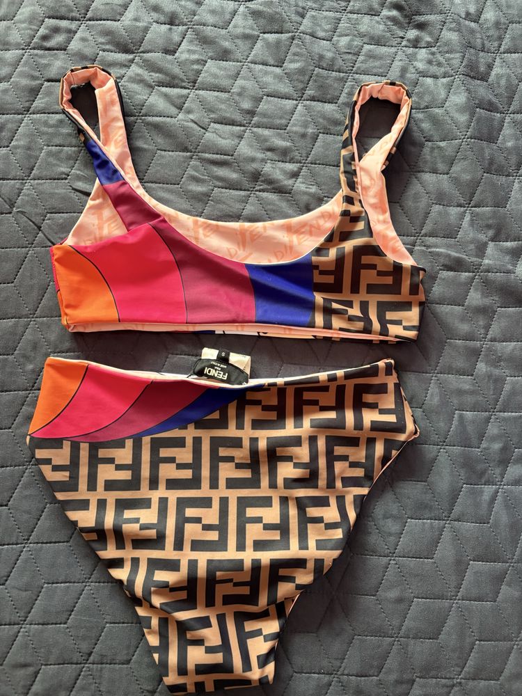Бански  Fendi