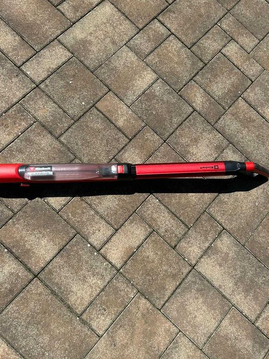 Aspirator vertical Einhell TE-SV 18 Li PXC18V cu acumulator de 4.0Ah