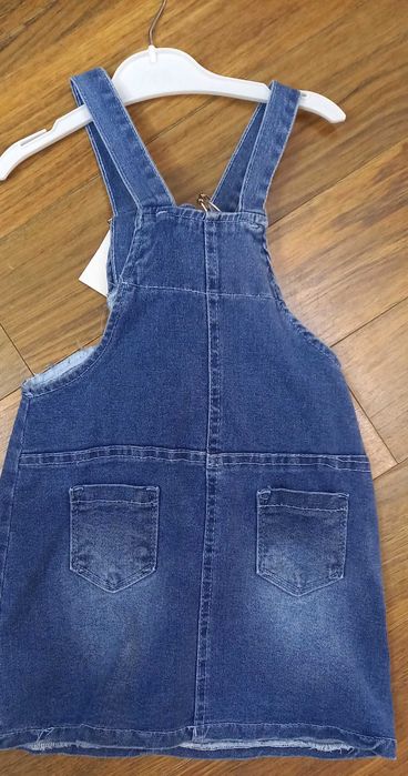 Дънково гащеризонче на Zara