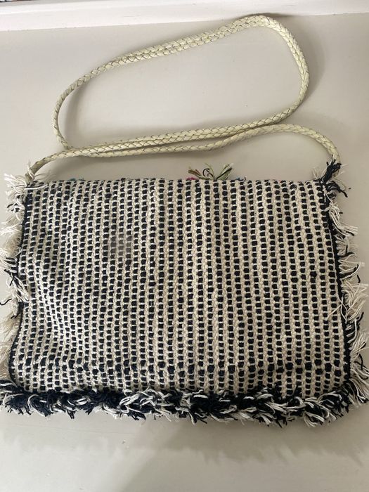 Geanta de panza foarte trendy