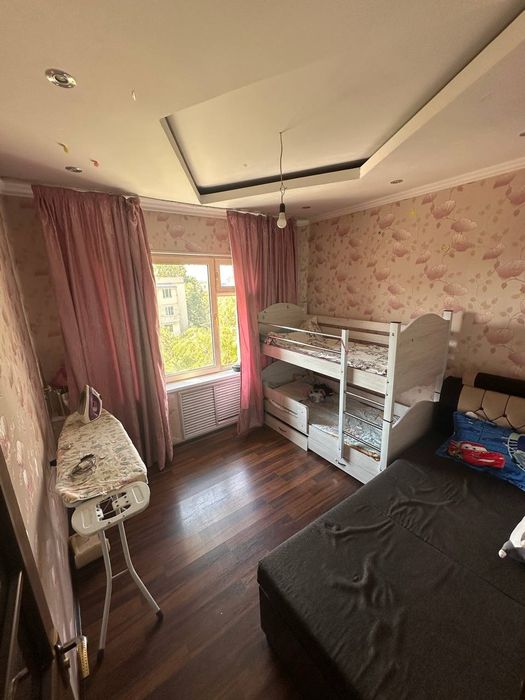 Срочно Продается 4-ком квартира в Яшнабадском районе Цена : 80.000$ Ст