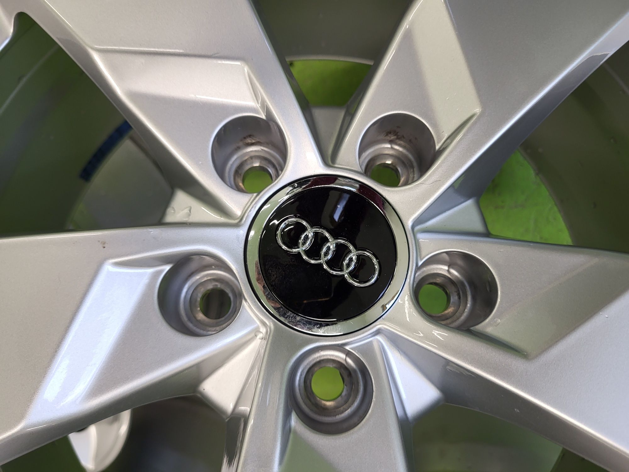 17 5x112 Audi A3 лети джанти 5х112 ауди
