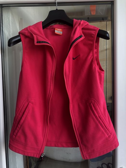 Vesta 2 in 1 Nike (cu 2 fete si polar inclus) transport gratuit