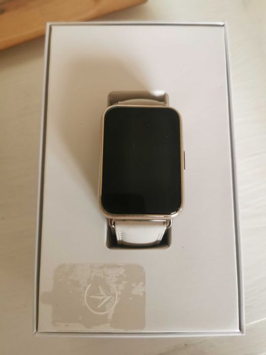 Huawei watch fit 2 Classic