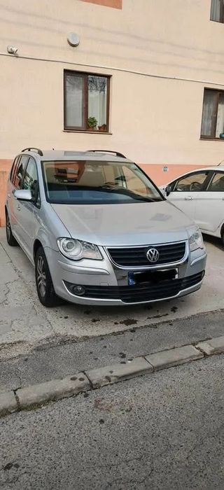 Volkswagen Touran Volkswagen Touran 2.0 TDI 140 CP