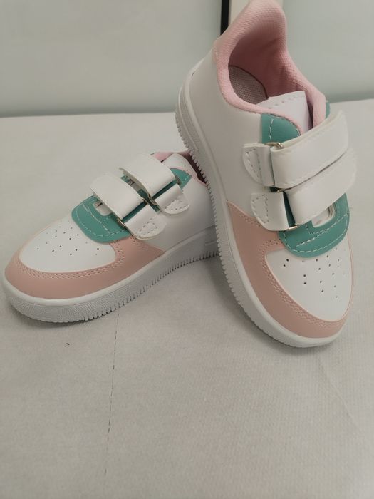 Нови детски маратонки