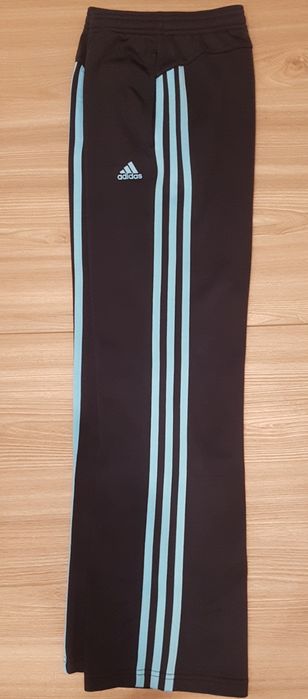 Pantaloni trening Adidas , originali 10 - 12 ani