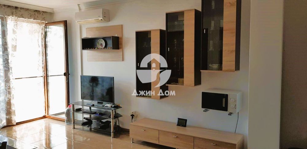Продава се Двустаен апартамент в Свети Влас - 71 кв.м за 1395 €/кв.м - Снимка #2