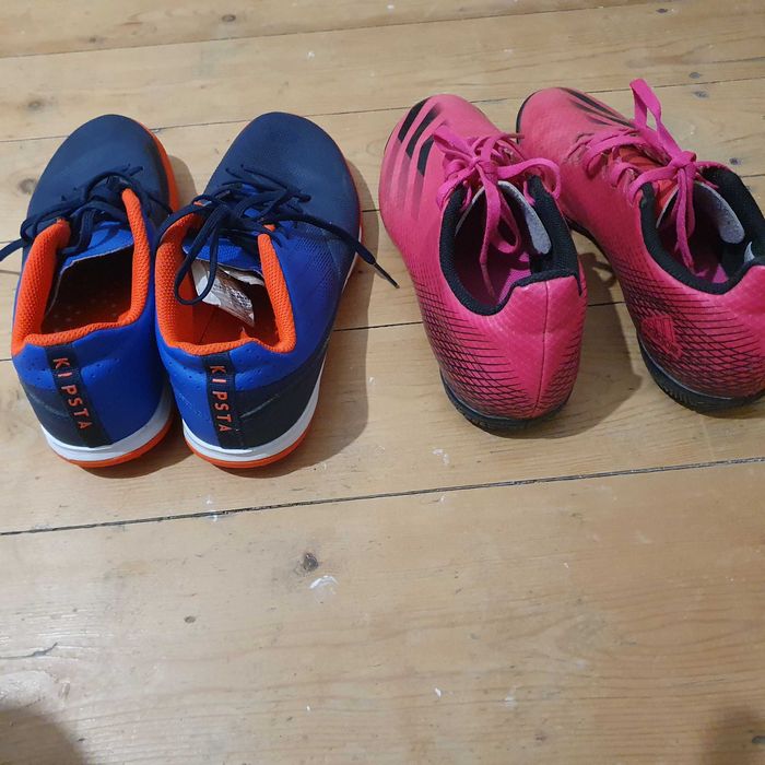 Ghete Adidas si Kipska  fotbal teren sintetic