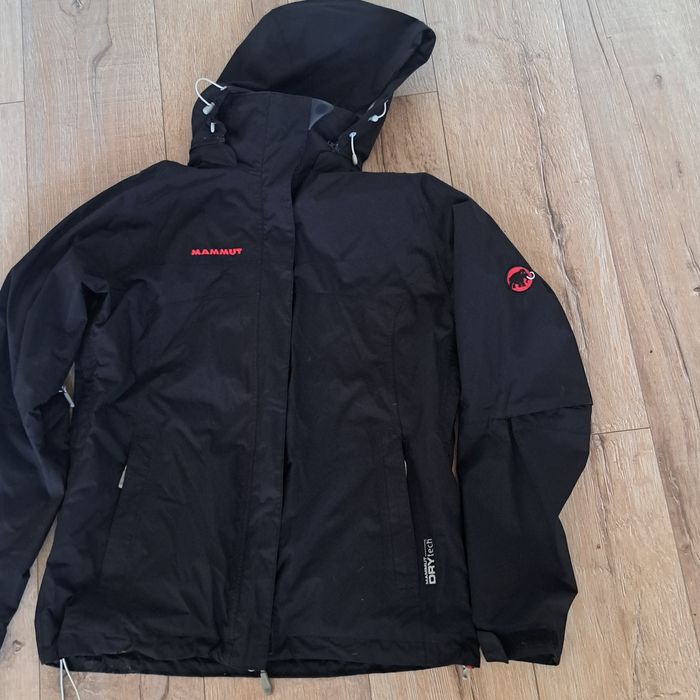 Mammut дамско спортно яке