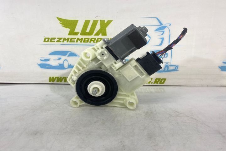 Motoras macara geam stanga spate  7455083 BMW Seria 5 G30 seria