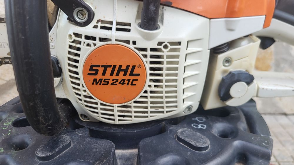 Моторен трион Stihl MS241C
