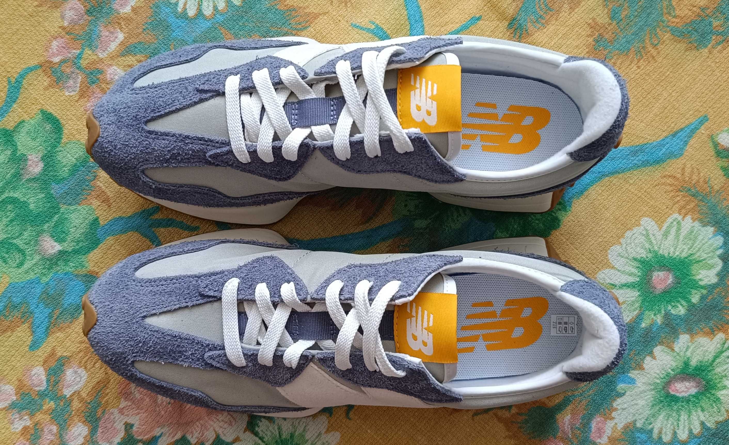 Маратонки NEW BALANCE 327. Размери 44 1/2 сини и 43 червени. Нови.