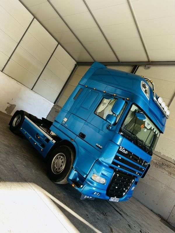 DAF XF 105 460 DAF XF 105 460